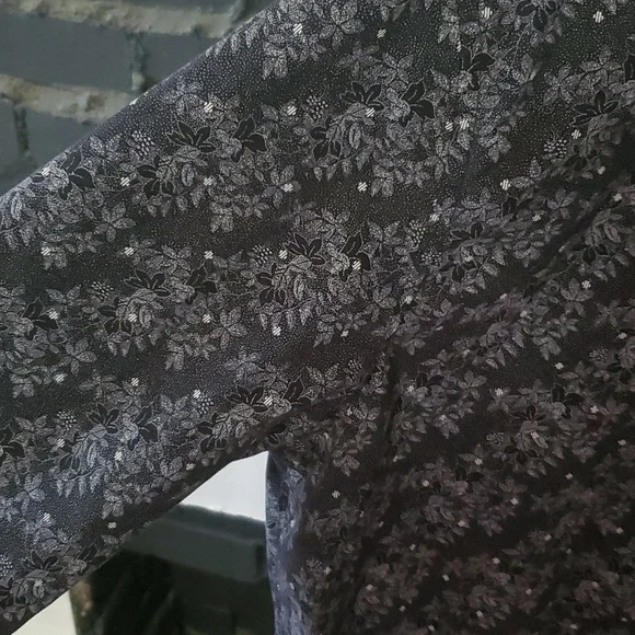 Denim & Flower floral design long sleeve shirt - Picture 2 of 8